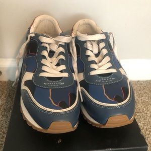 Coach Sneakers💙😎